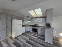 1998 Skyline Manufactured Home