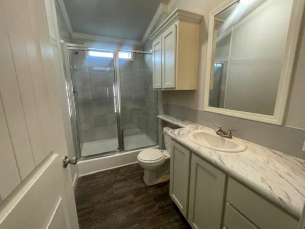 2023 Oak Creek Homes - Huntsville Smart Cottage - Eagle Manufactured Home