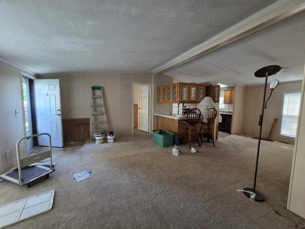1994 Friendship Manufactured Home