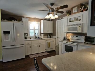Photo 3 of 4 of home located at 230 Gum Lane Lake Alfred, FL 33850
