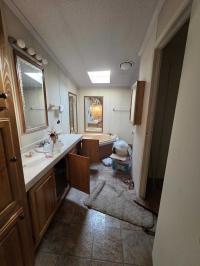 1994 Friendship Manufactured Home