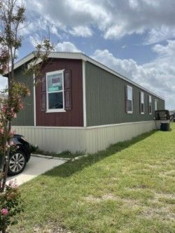 Photo 3 of 2 of home located at 7109 W Loop 1604N Lot #313 San Antonio, TX 78254