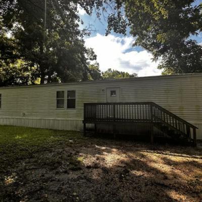 Photo 4 of 8 of home located at 107 Lyon Lane Thomasville, GA 31792