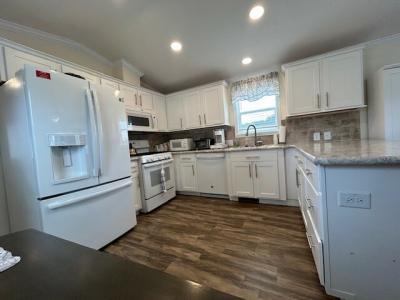 Photo 5 of 14 of home located at 7 Pondview Terrace Danbury, CT 06810