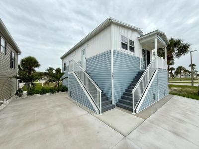 Photo 2 of 11 of home located at 19333 Summerlin Rd #187 Fort Myers, FL 33908