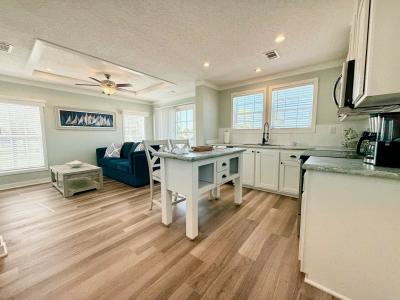 Photo 4 of 11 of home located at 19333 Summerlin Rd #187 Fort Myers, FL 33908