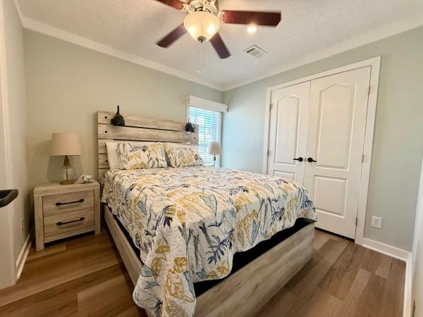 2023 Champion 2034467-SSS Mobile Home