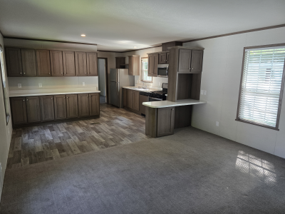Mobile Home at 2485 Birch Drive Kawkawlin, MI 48631