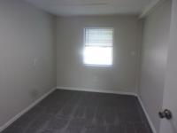 1982 Parkwood Manufactured Home