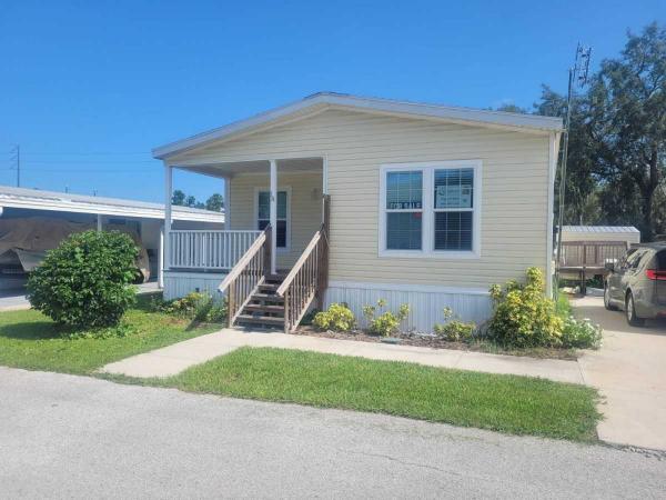 Photo 1 of 2 of home located at 18 Ashley Avenue Leesburg, FL 34788
