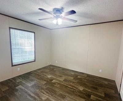 Photo 4 of 8 of home located at 261 Shady Brook Heights Greenwood, IN 46142