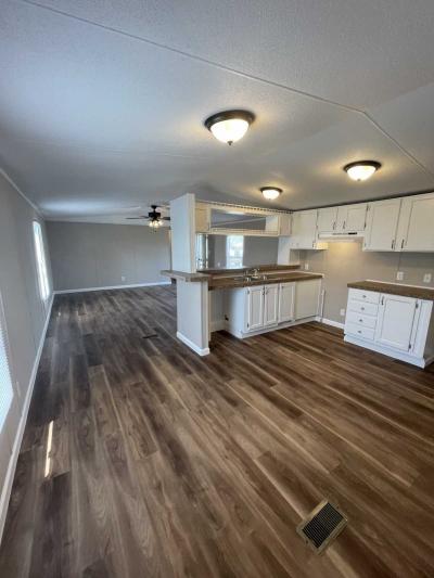 Photo 3 of 14 of home located at 4800 S Foster Rd Oklahoma City, OK 73129