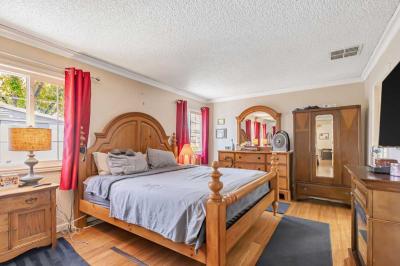 Photo 5 of 8 of home located at 4271 N. 1st St. #105 San Jose, CA 95134