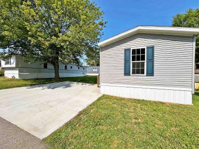 Mobile Home at 399 Westwoods Amherst, OH 44001