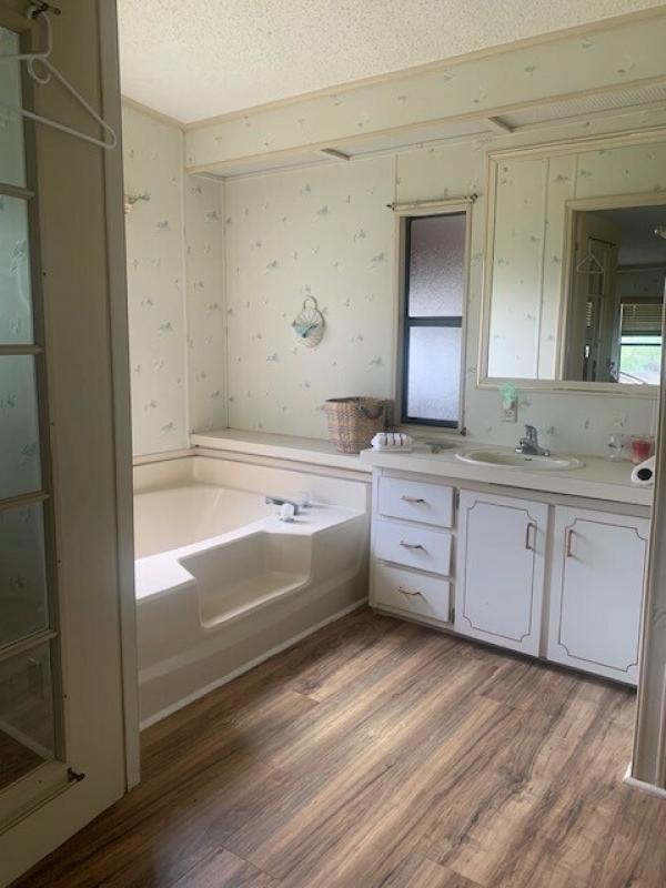 1989 Merrit Manufactured Home