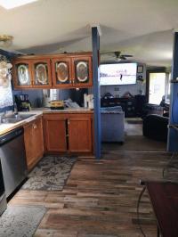 1993 Dutch Park Manufactured Home