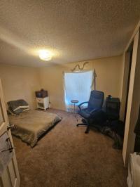 1992 Fairmont Manufactured Home