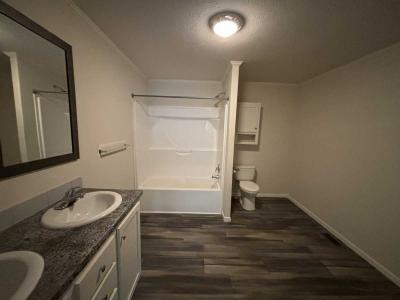 Photo 5 of 8 of home located at 312 Kingsway Dr North Mankato, MN 56003