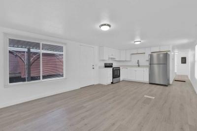 Photo 5 of 25 of home located at 5950 W Missouri Ave Glendale, AZ 85301