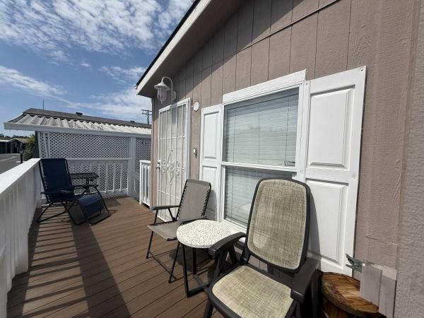 2003 Champion 3 Bedrooms Manufactured Home