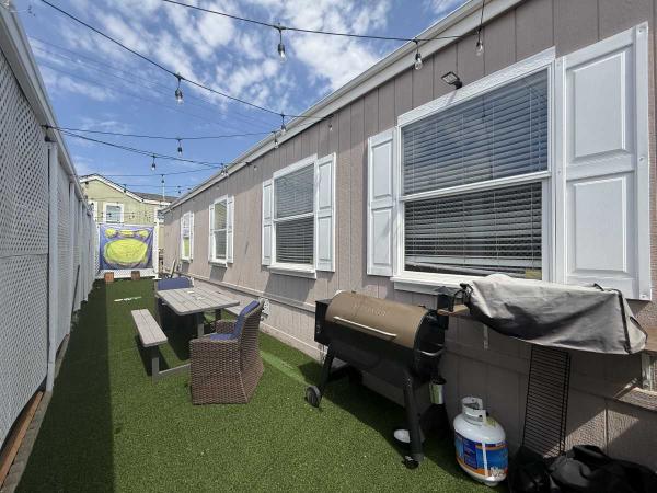 2003 Champion 3 Bedrooms Manufactured Home
