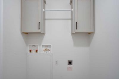 Photo 4 of 12 of home located at 250 Kingsway Dr North Mankato, MN 56003