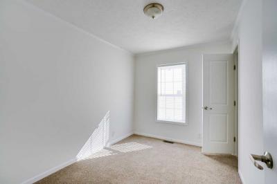 Photo 5 of 12 of home located at 250 Kingsway Dr North Mankato, MN 56003