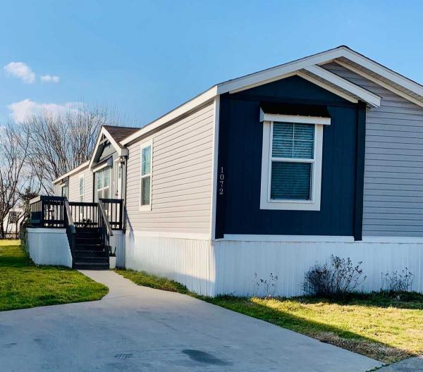 2021 Clayton Homes Trinity 76 Manufactured Home