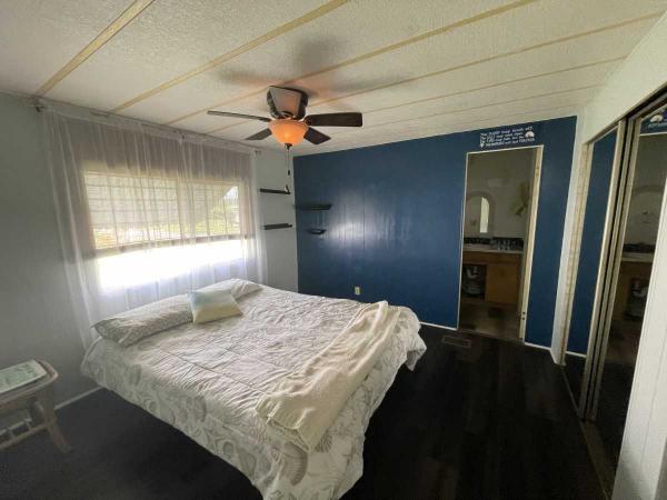 1979 HOME 2BR/2BA w/Bonus Mobile Home