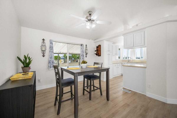 2009 Skyline Oakmanor Manufactured Home