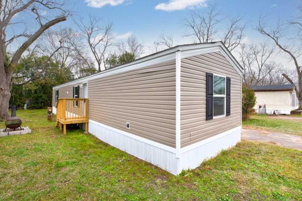  Mobile Home For Sale