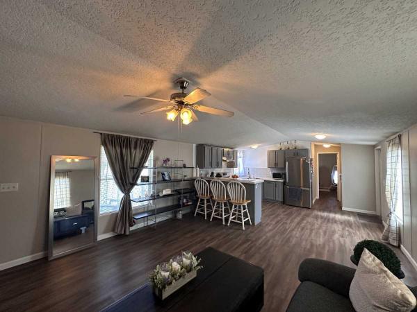 2004 Clayton Manufactured Home