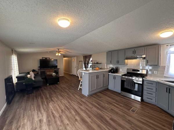 2004 Clayton Manufactured Home
