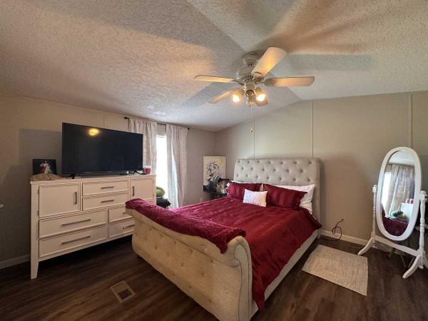 2004 Clayton Manufactured Home