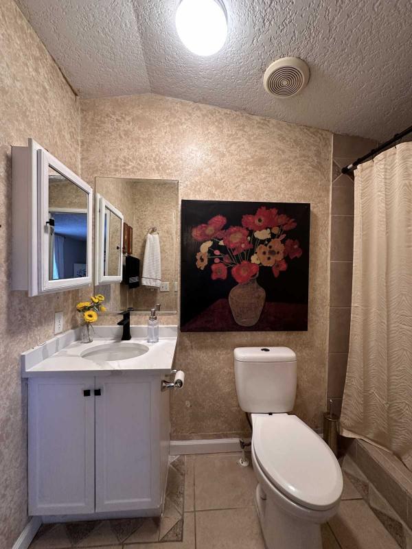 2004 Clayton Manufactured Home