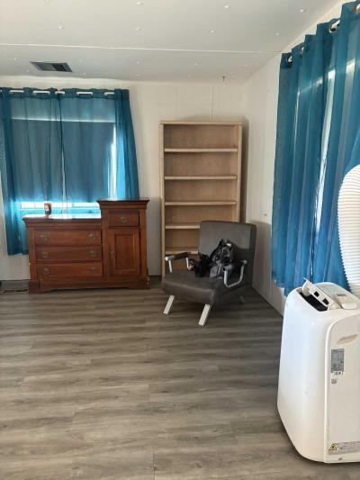 Photo 4 of 10 of home located at 11425 E University Dr Apache Junction, AZ 85120