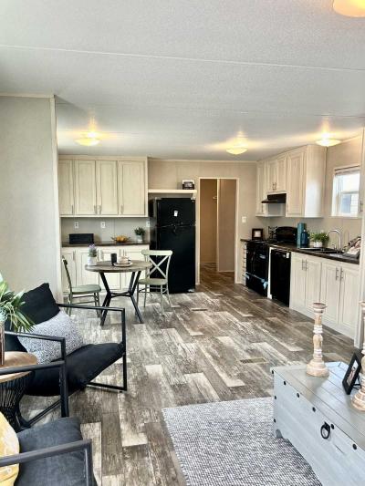 Mobile Home at 211 E Gloria Switch Lafayette, LA 70507