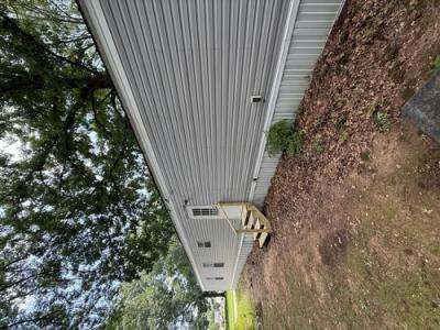 Mobile Home at 2701 Fairlawn Ave Lot 30 Dunbar, WV 25064