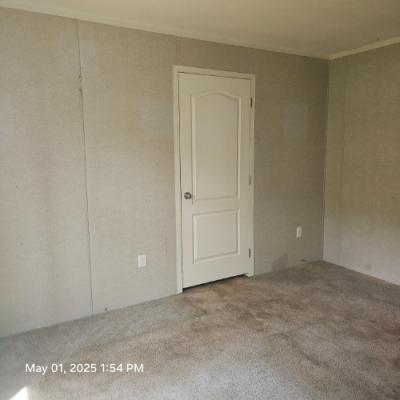 Photo 5 of 12 of home located at 879 Laurel Fork Road Pond Gap, WV 25160
