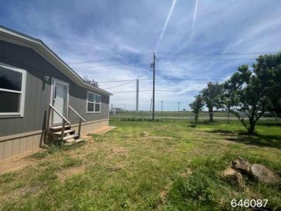 Mobile Home at 118 Cottonwood Roscoe, TX 79545