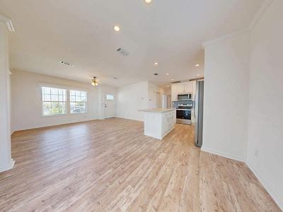 Photo 4 of 29 of home located at 25501 Trost Blvd. 03-56 Bonita Springs, FL 34135