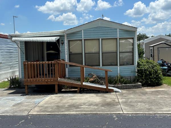 1990  Mobile Home For Sale