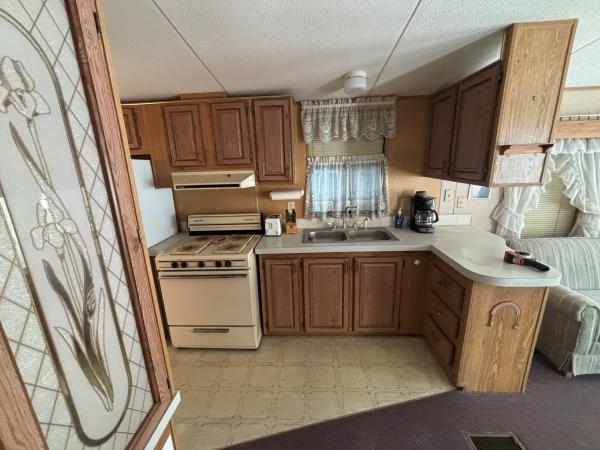 1990 Mobile Home