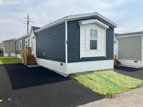 2025 Champion Home Builders, Inc. Mobile Home For Sale