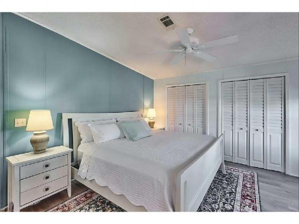 1989 Fleetwood Glenbrook Manufactured Home
