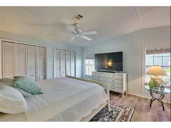1989 Fleetwood Glenbrook Manufactured Home