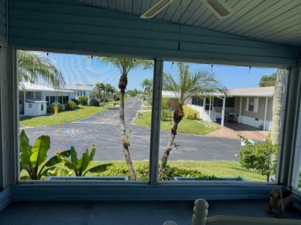 1993 Palm Harbor Manufactured Home