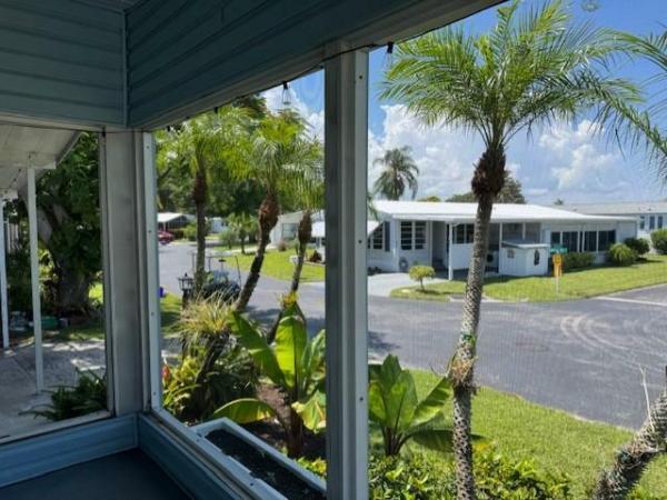 1993 Palm Harbor Manufactured Home