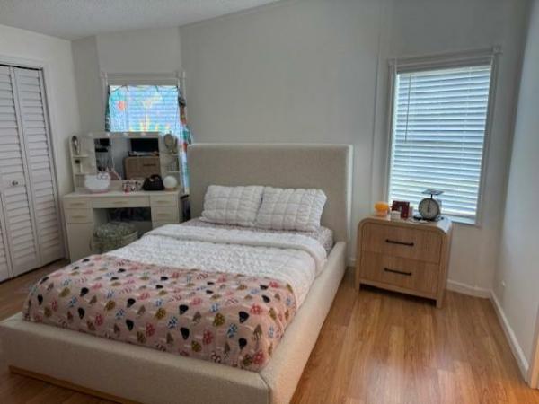 1993 Palm Harbor Manufactured Home