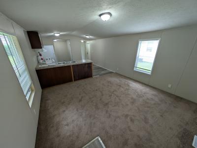 Photo 4 of 25 of home located at 111 Country Elms Galesburg, IL 61401